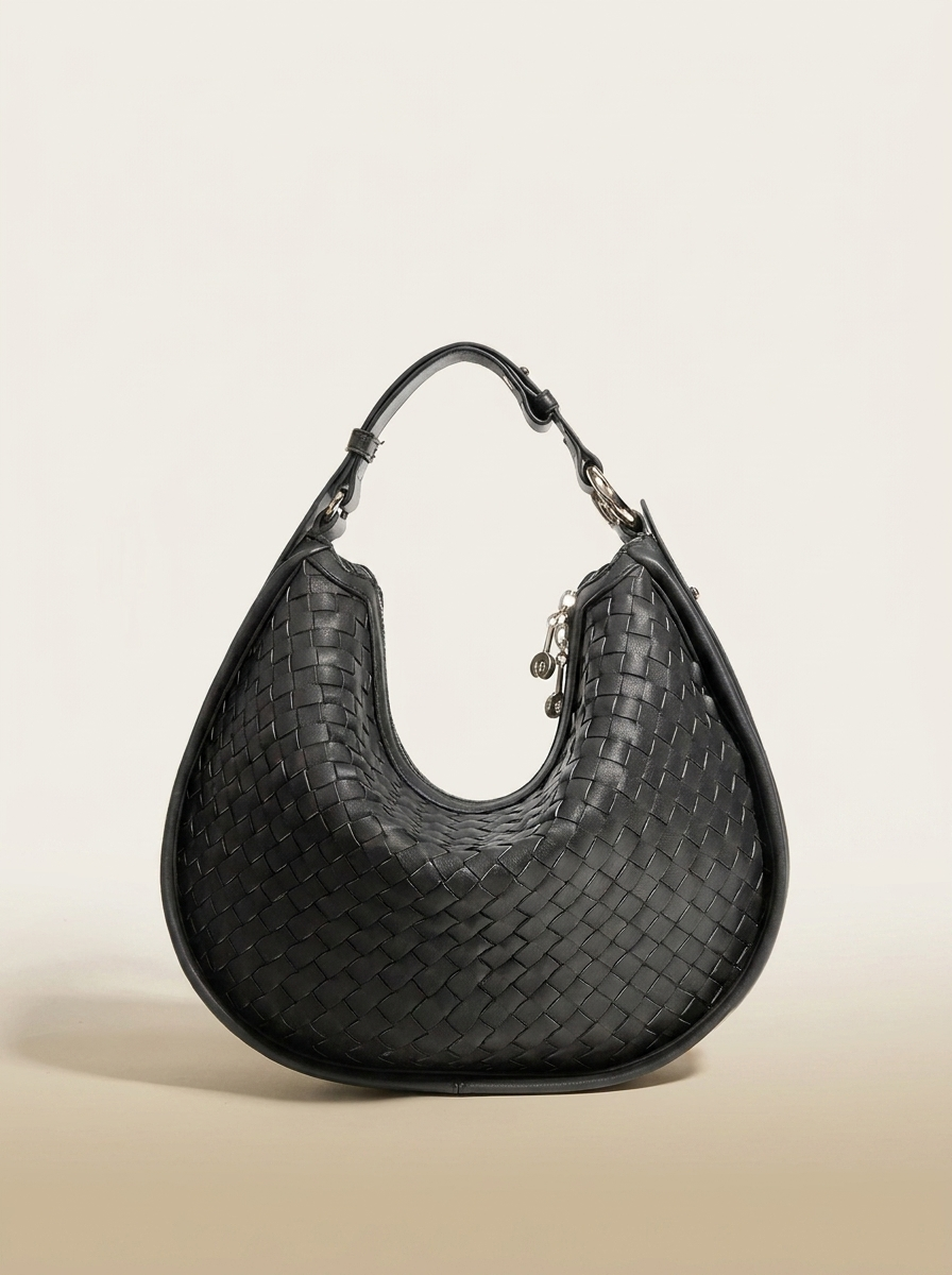 Céleste Leather Crescent Bag - studio