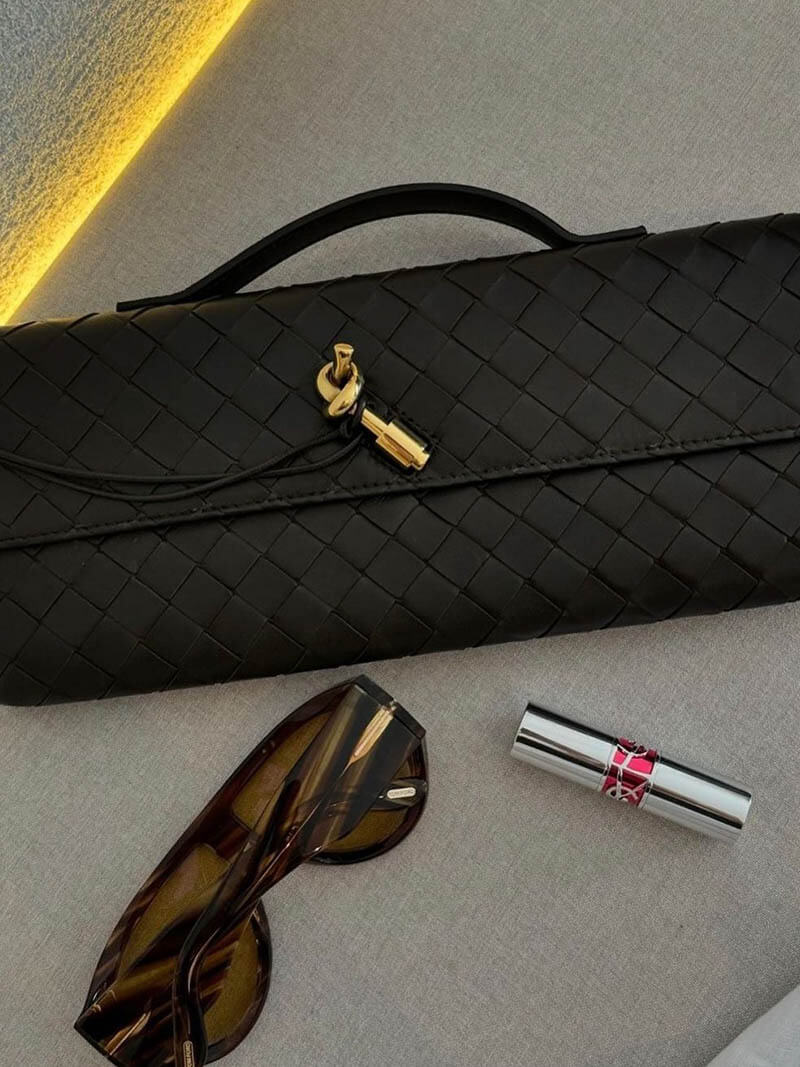 Adèle Woven Clutch